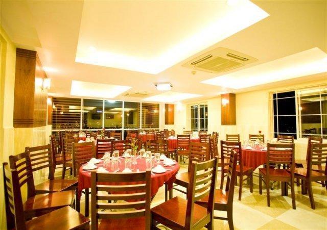 Khách sạn Ngọc Hồng Nha Trang Ngoại thất bức ảnh