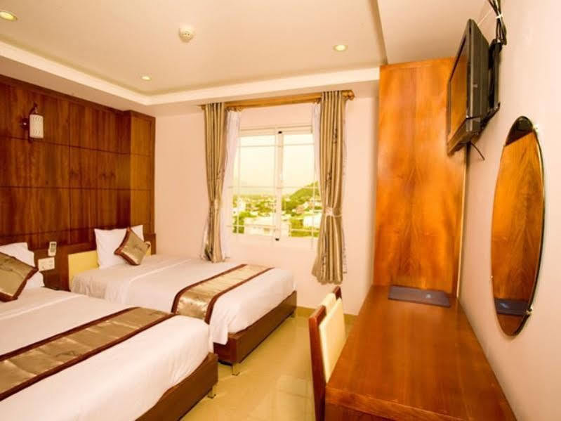 Khách sạn Ngọc Hồng Nha Trang Ngoại thất bức ảnh